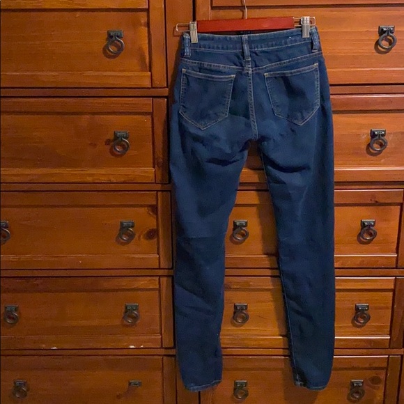 Mid Rise Skinny Jegging - Picture 4 of 5